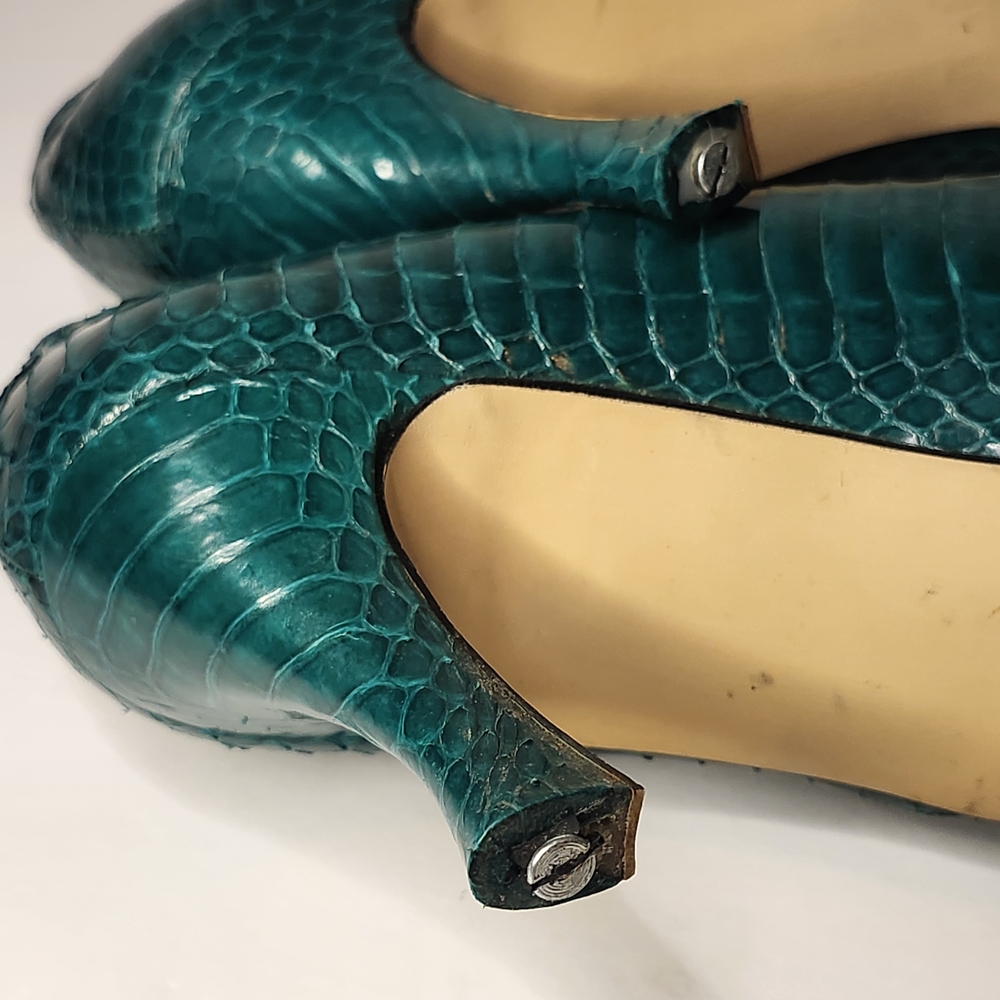 SALE! J.Renee Teal Snakeskin Heels - Picture 16 of 16